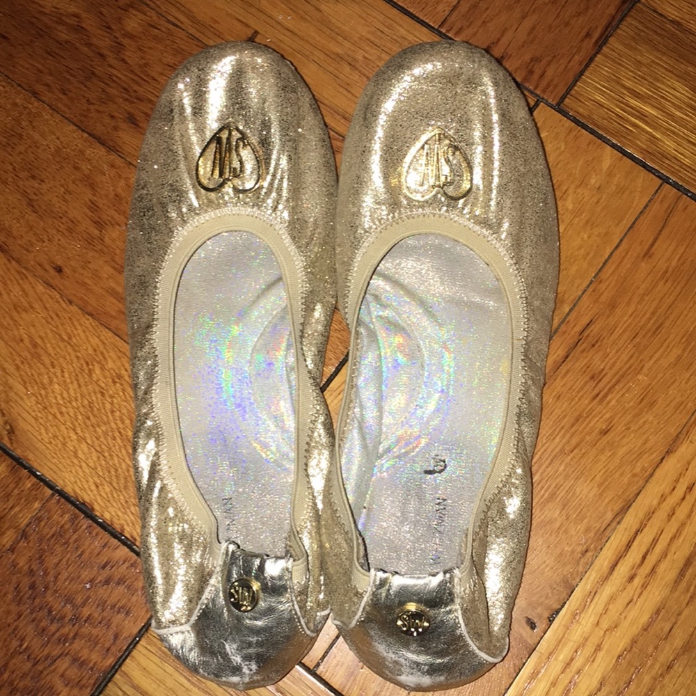 Stuart Weitzman gold glitter flat